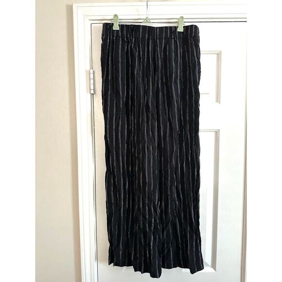 Wilfred ARITZIA Faun Black White Striped Pinstripe Wide-Leg Pants - Sz Medium - Picture 9 of 9